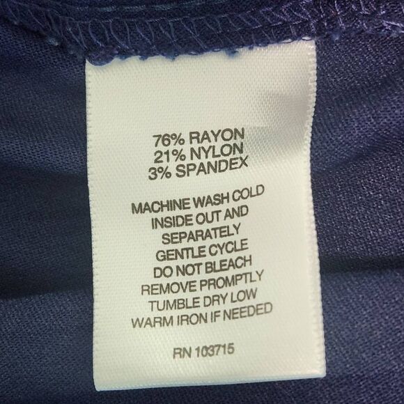 Valerie Stevens Navy Fitted Ankle Pull-on Pants Size 12 Preppy Navy Ankle Pants - Picture 7 of 8